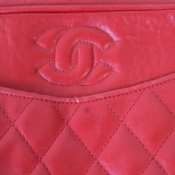 Chanel Tassel Bag Red Lambskin & Gold-Tone Metal - Picture 3 of 11